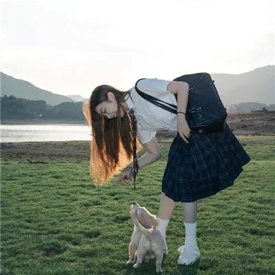 21世纪的女子封面
